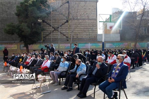 مراسم نمادین مانور زلزله و ایمنی در مدارس مشهد