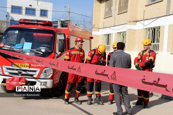 برگزاری مانور زلزله در مدارس بجنورد