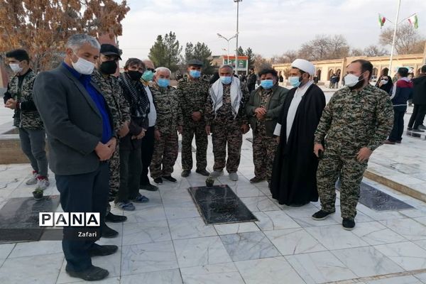 عطرافشانی گلزار شهدای شیروان