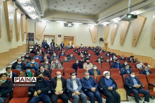 کارگاه توانمندسازی معاونان پرورشی ناحیه یک قم