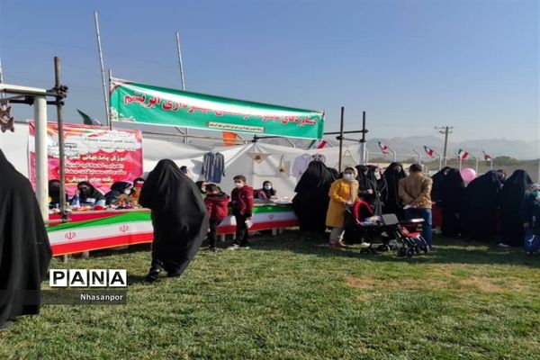 همایش بزرگ پیاده‌روی خانوادگی به‌مناسبت هفته بسیج در فلاوزجان