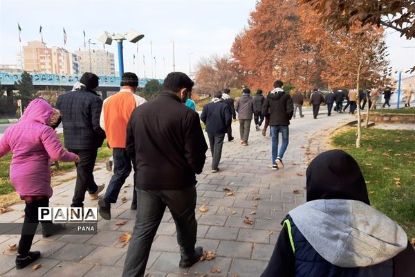 همایش پیاده‌روی فرهنگیان بسیجی به‌مناسبت هفته بسیج