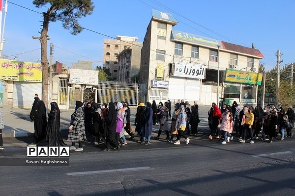 همایش بزرگ پیاده‌روی خانوادگی در شهرستان اسلامشهر