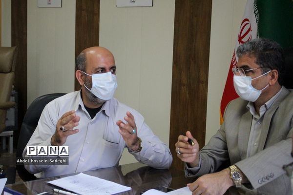 جلسه هم‌اندیشی طرح دانش‌آموز تراز انقلاب اسلامی در بوشهر
