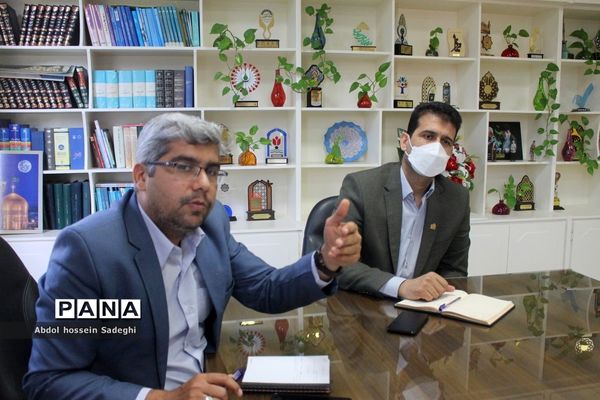 جلسه هم‌اندیشی طرح دانش‌آموز تراز انقلاب اسلامی در بوشهر