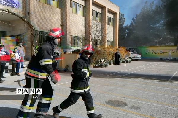 مانور آمادگی دربرابر زلزله