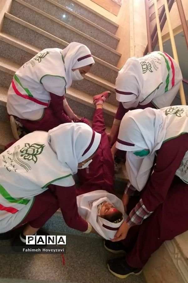 مانور زلزله در مدارس شهرستان حمیدیه