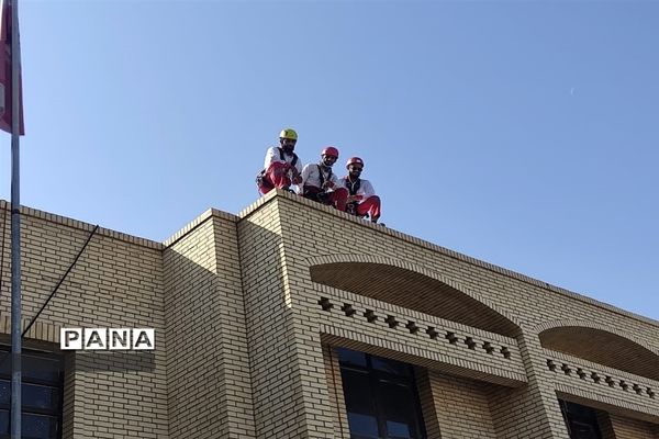 مانور سراسری زلزله در مدارس چابهار