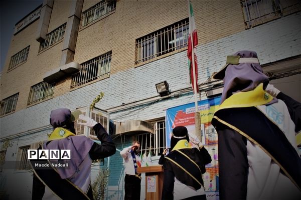 بیست و سومین مانور زلزله و ایمنی در مدارس منطقه ۲ تهران