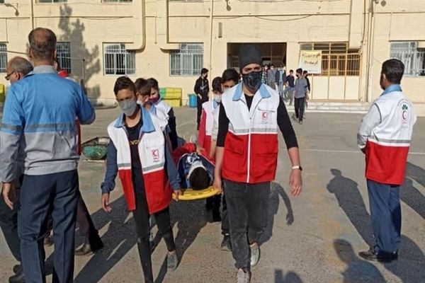 مانور سراسری زلزله و ایمنی در مدارس ناحیه۶ مشهد