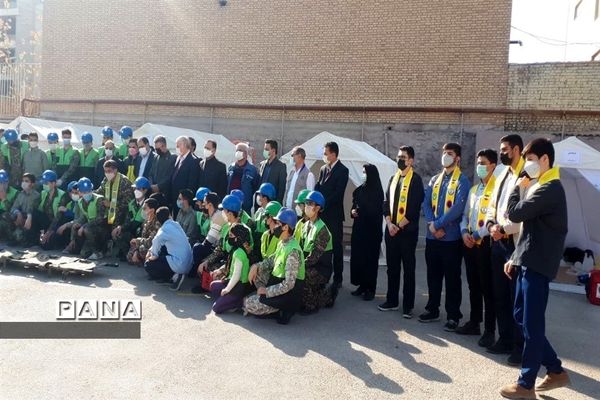 مانور سراسری زلزله و ایمنی در مدارس ناحیه۶ مشهد