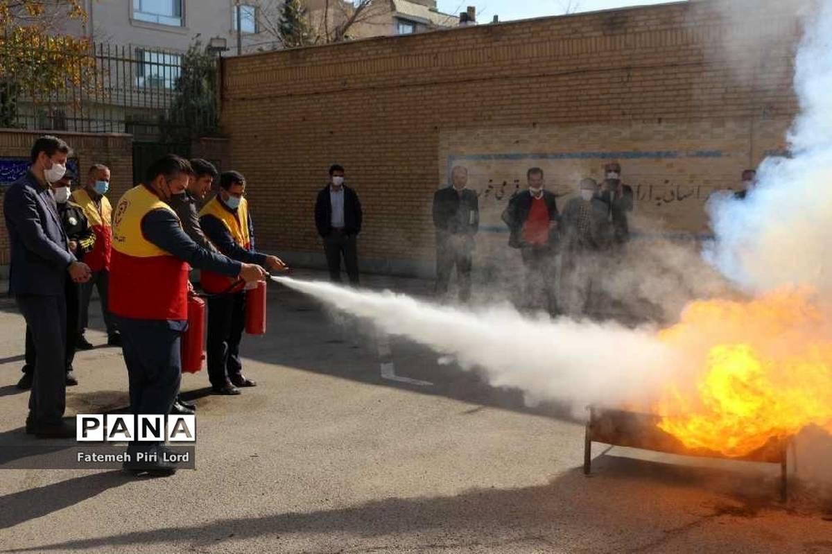 برگزاری دوره آموزش مقابله با بلایای طبیعی در قزوین