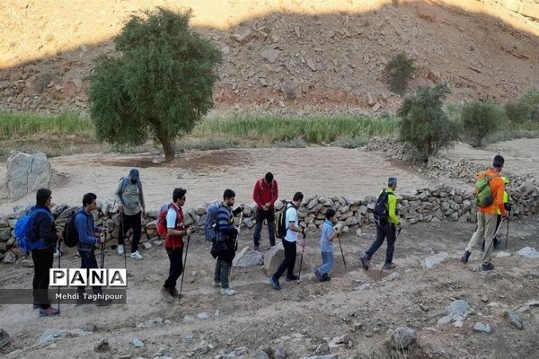 برگزاری دوره مقدماتی کوه‌پیمایی در مسجد سلیمان