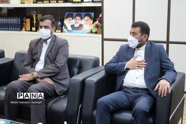 دیدار مدیرکل کمیته امداد خمینی(ره) استان بوشهر با مدیرکل جدید آموزش و پرورش استان بوشهر