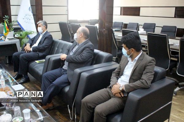 دیدار مدیرکل کمیته امداد خمینی(ره) استان بوشهر با مدیرکل جدید آموزش و پرورش استان بوشهر