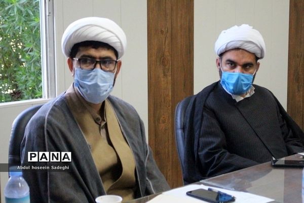 جلسه هماهنگی برگزاری یادواره شهدای دانش‌آموز و فرهنگی