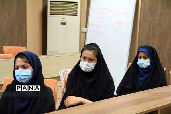 مراسم تجلیل از برترین‌های فیلم کوتاه (ورزش در خانه) در امیدیه