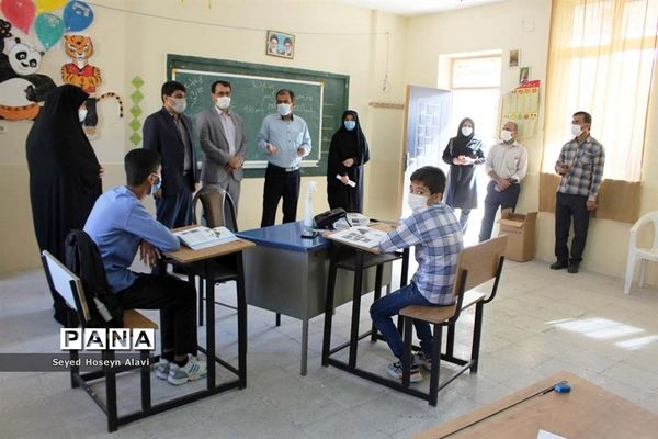 بازدید مدیر آموزش و پرورش شهرستان دشتی از آموزشگاه مهر خورموج
