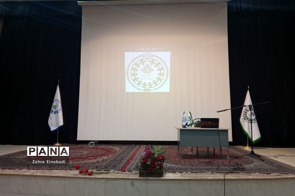 اولین جلسه آموزشی بازمهندسی تشکیلات پیشتازان در سازمان دانش‌آموزی ملارد