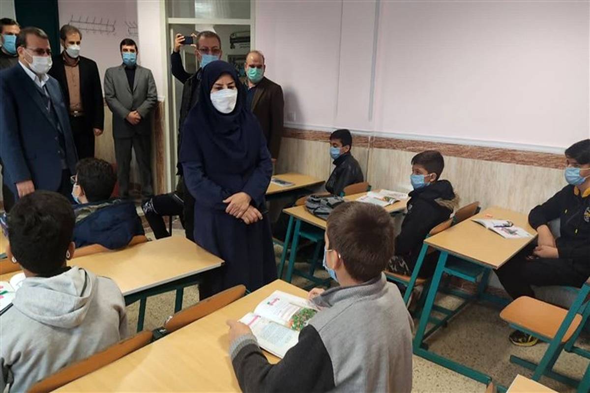 مسائل آموزشی  تکاب در سفر مدیرکل آموزش و پرورش آذربایجان‌غربی به این شهرستان  بررسی شد