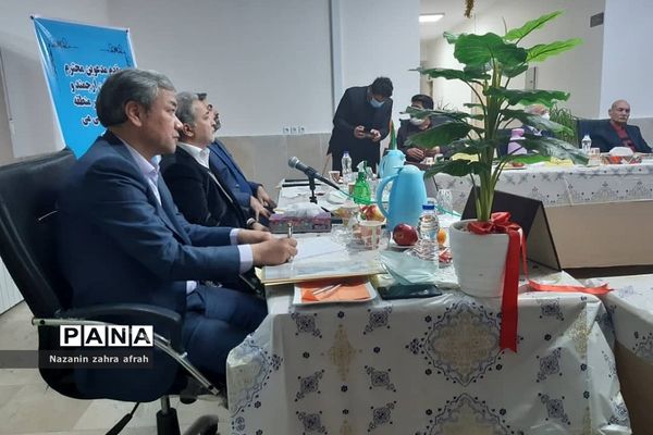 جلسه حل مشکلات اراضی مدارس درحال ساخت در رودهن