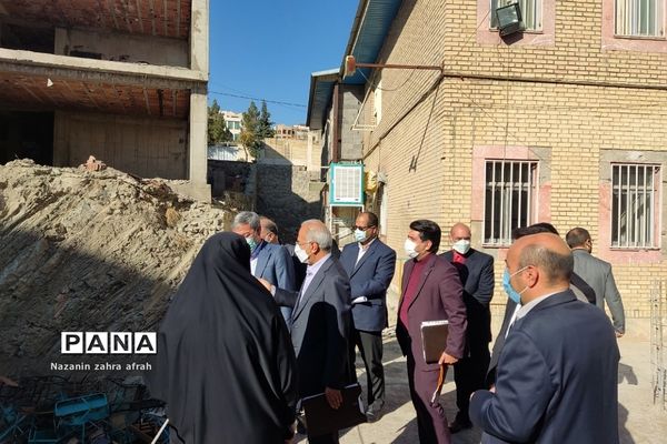 جلسه حل مشکلات اراضی مدارس درحال ساخت در رودهن