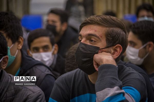 یادواره شهدا در دبیرستان شهدای فرهنگی پردیسان قم