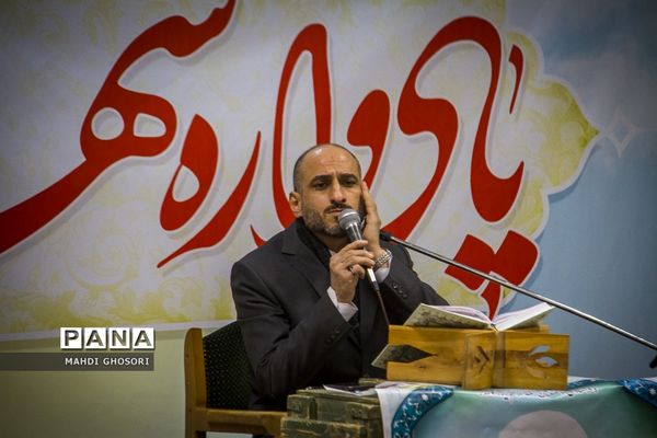 یادواره شهدا در دبیرستان شهدای فرهنگی پردیسان قم