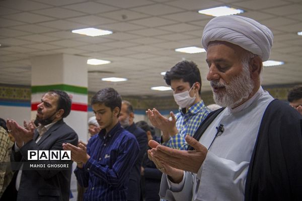 یادواره شهدا در دبیرستان شهدای فرهنگی پردیسان قم