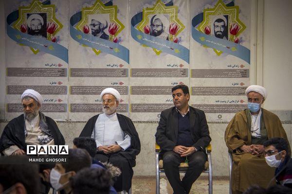 یادواره شهدا در دبیرستان شهدای فرهنگی پردیسان قم