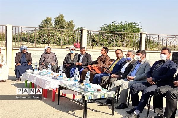 نواختن زنگ هفته قرآن و عترت در حمیدیه