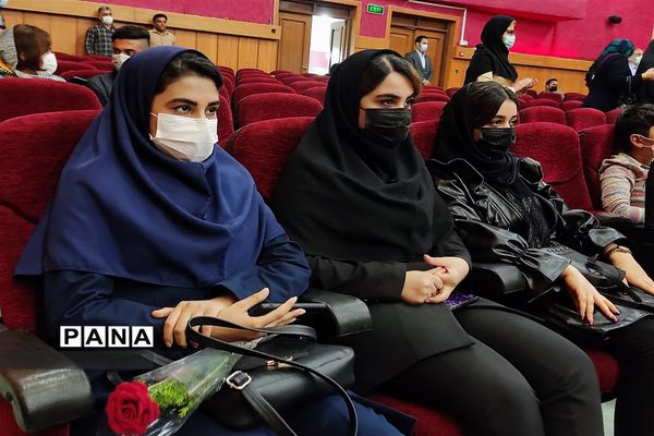 آیین تجلیل از مدافعان سلامت در شهرستان امیدیه