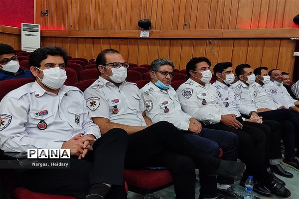 آیین تجلیل از مدافعان سلامت در شهرستان امیدیه