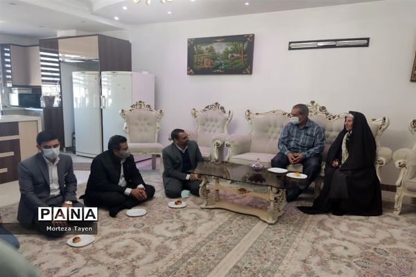 فعالیت‌های مدارس شهرستان ملارد در طرح لاله‌های روشن