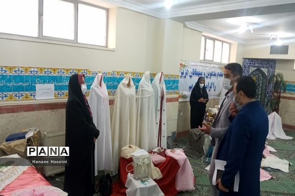 برپایی نمایشگاه چادر نماز و ملزومات جشن تکلیف در شهریار