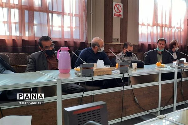 تقدیر از معاونان پرورشی ناحیه یک قم