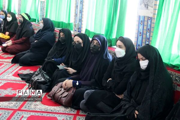 یادواره شهدای دانش‌آموز در محمودآباد