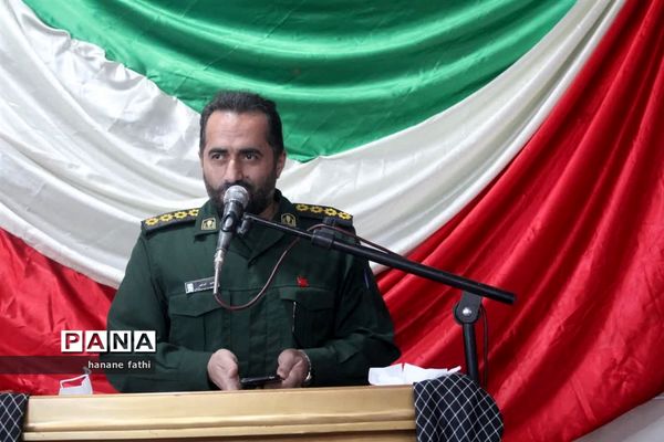 یادواره شهدای دانش‌آموز در محمودآباد