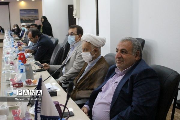 جلسه مشترک شورای قرآن، عترت و نماز و شورای توسعه و ترویج فرهنگ اقامه نماز
