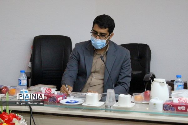 جلسه مشترک شورای قرآن، عترت و نماز و شورای توسعه و ترویج فرهنگ اقامه نماز