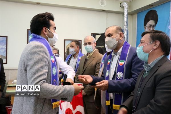 مراسم تجلیل از فعالان سازمان دانش‌آموزی خراسان رضوی(2)