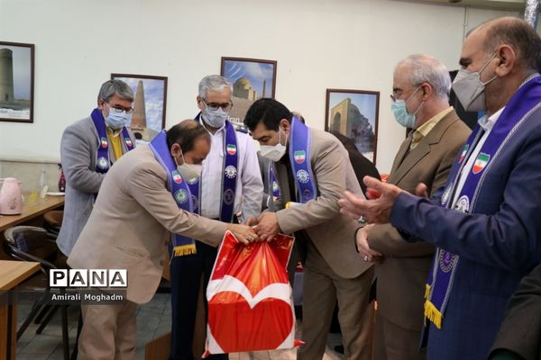 مراسم تجلیل از فعالان سازمان دانش‌آموزی خراسان رضوی(2)