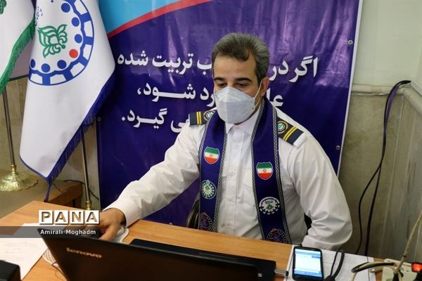 مراسم تجلیل از فعالان سازمان دانش‌آموزی خراسان رضوی(2)