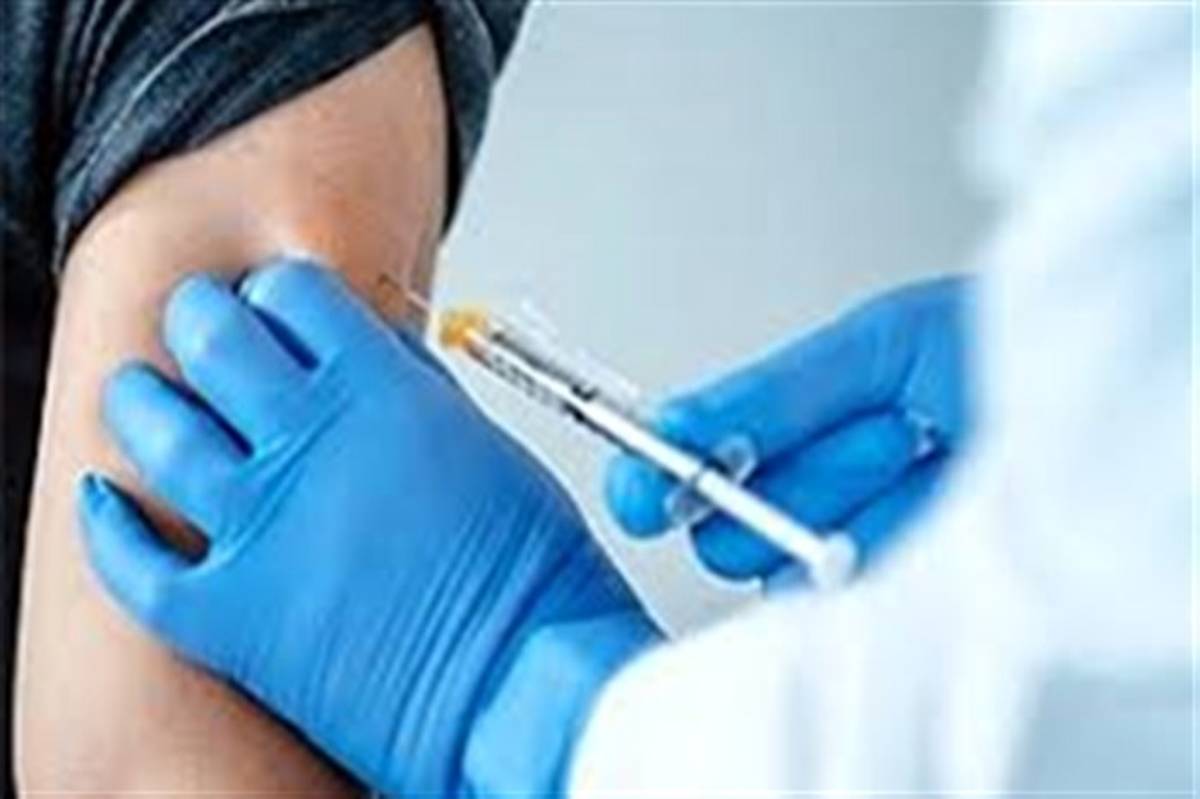 تزریق بیش از ۳۲۲ هزار دُز واکسن کرونا در شبانه‌روز گذشته
