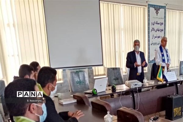 برگزاری جلسه هم‌اندیشی مربیان پیشتاز منطقه زواره