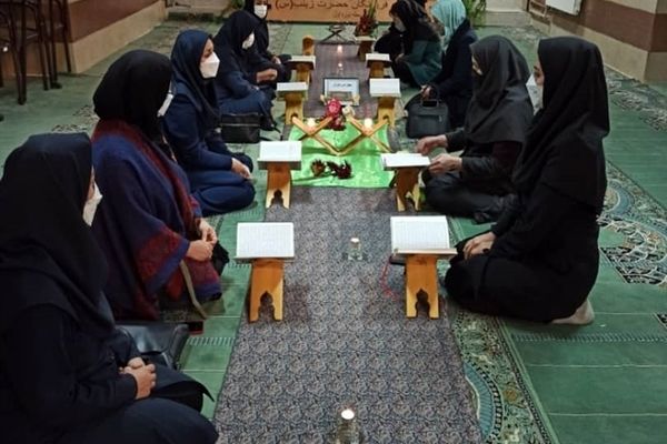 آیین تجلیل از برترین های حوزه قرآن،نماز و عترت آموزش و پرورش ناحیه چهار شیراز