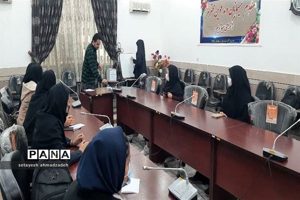 انتخابات شورای دانش‌آموزی شهرستان گلوگاه