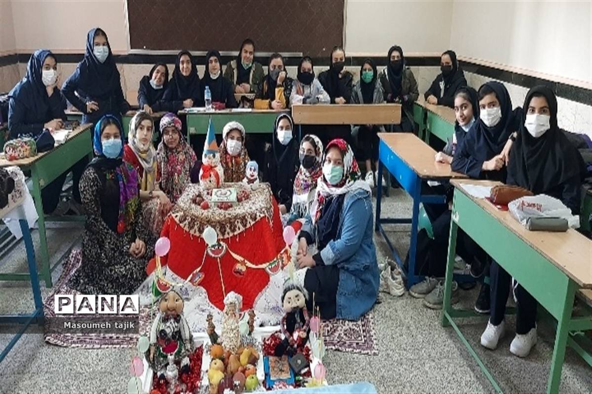مراسم یلدا در دبیرستان حضرت زینب(س) منطقه قرچک