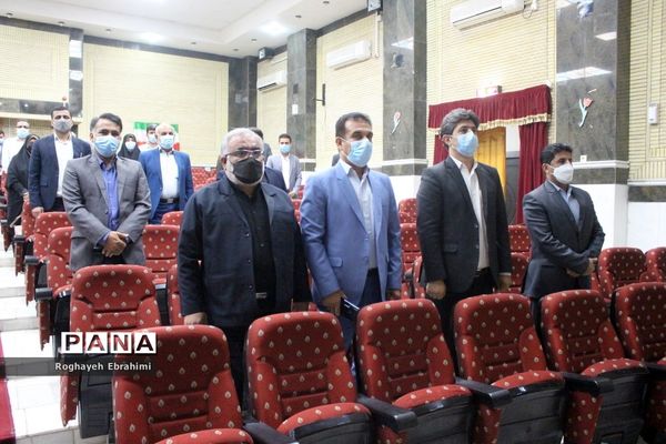 همایش استانی تجلیل از دانش‌آموزان و عوامل اجرایی جشنواره هفتم نوجوان خوارزمی در بوشهر