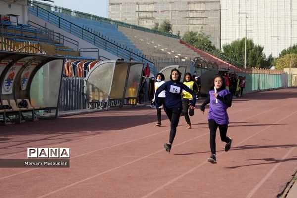 سومین دوره المپیاد استعدادهای برتر ورزشی رشته دو ومیدانی دختران  در بوشهر